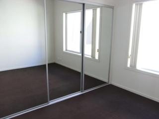 Bedroom (2015-06-15)
