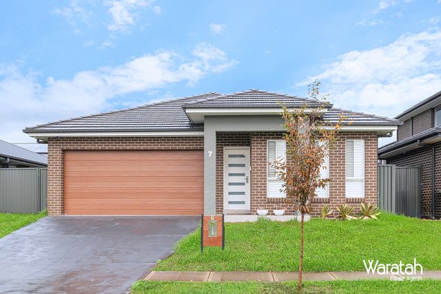 7 Loane Avenue, NSW 2765