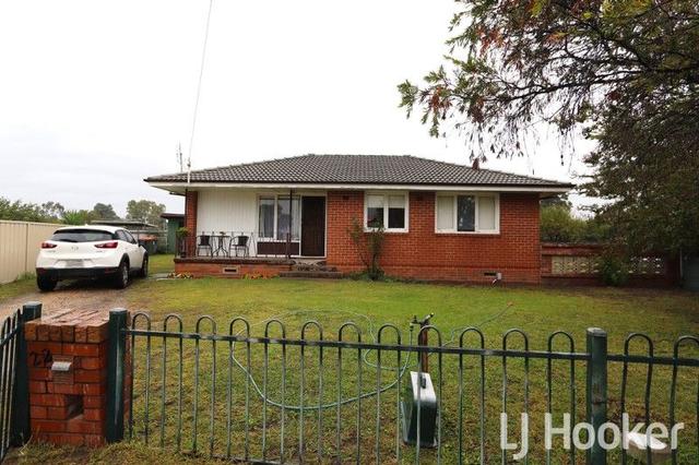 22 Cunningham Place, NSW 2360