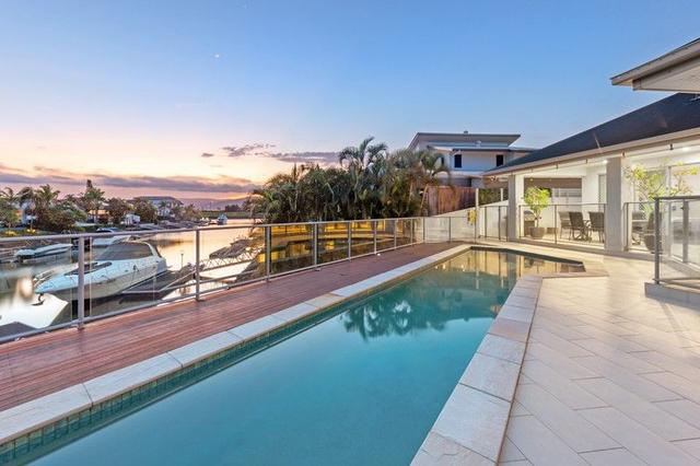 2 Ferrymans Court, QLD 4212