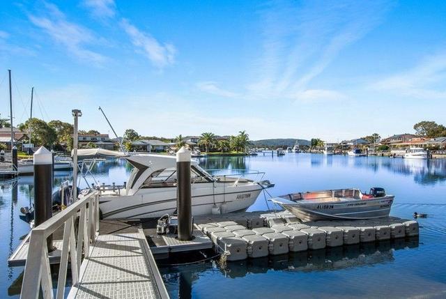 4 Marina View Parade, NSW 2257