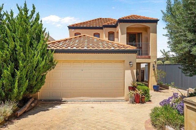 10 Zamia Street, WA 6010