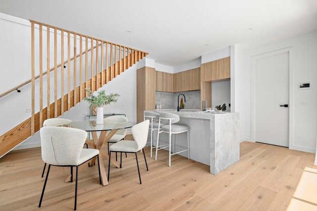 2/23 Toohey Court, VIC 3081