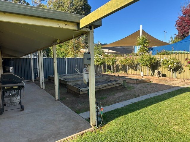 998 Karadoc Avenue, VIC 3498
