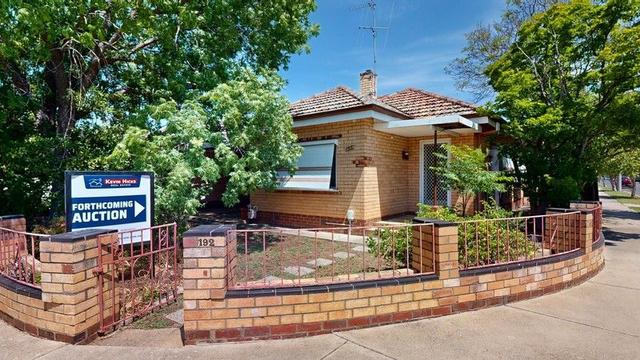 192 & 192A Hayes Street, VIC 3630