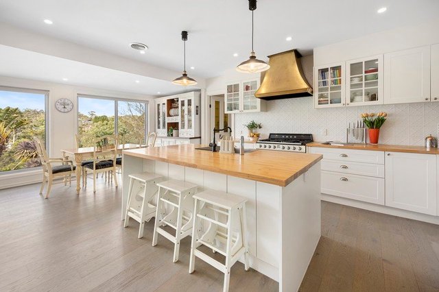 17 Meribil Close, VIC 3930