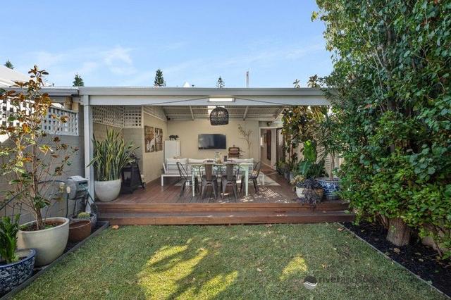 4 Alfred Road, WA 6159
