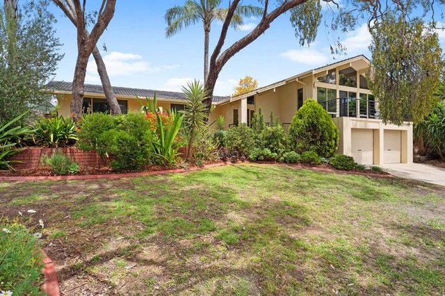 8 York Drive, SA 5159