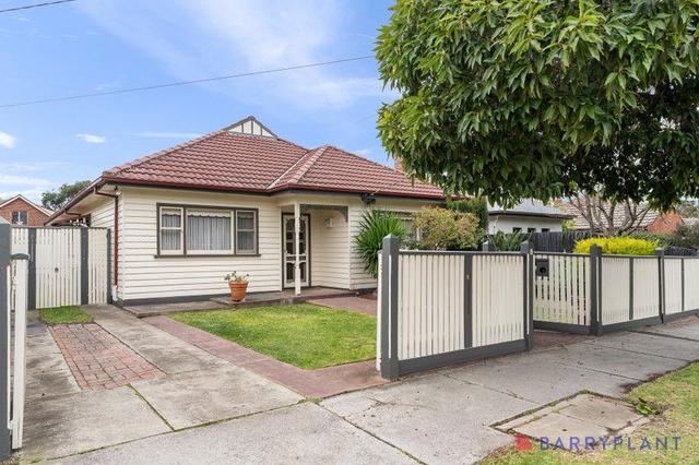 8 Locksley Avenue, VIC 3073