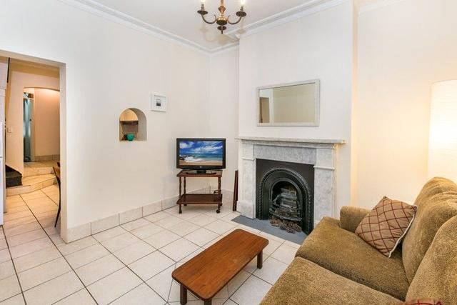 4 Windeyer Sreet, NSW 2011