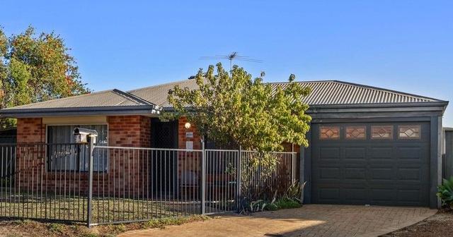 7 Chiltern Av, WA 6112