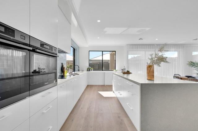 75 Portobello Boulevard, VIC 3978