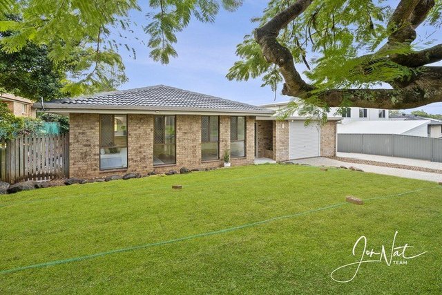 1/8 Kooringa Avenue, QLD 4163