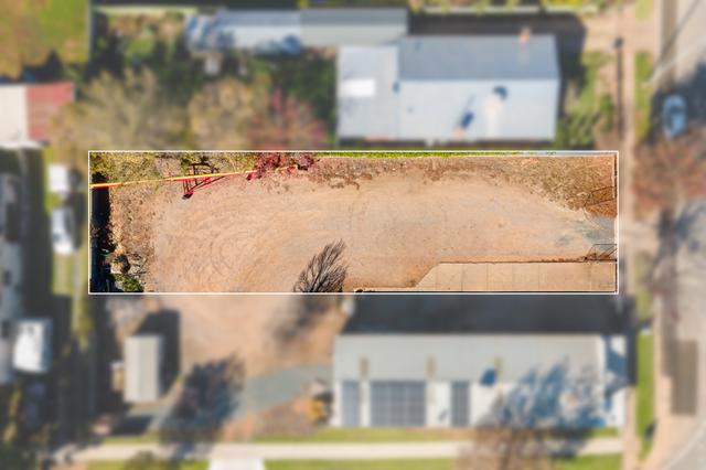 83 Hoskins Street, NSW 2666
