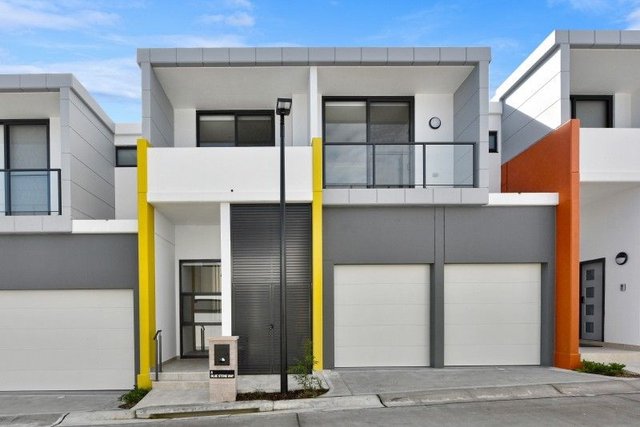 4 Bluestone Way, NSW 2153