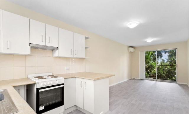 5/45 Tenth Avenue, WA 6051