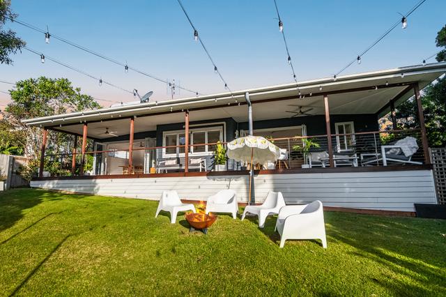 2 & 2A Seaview Street, NSW 2481