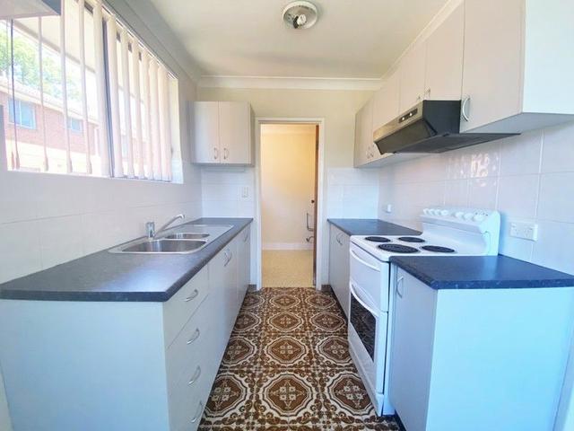 3/24 Myra Road, NSW 2203