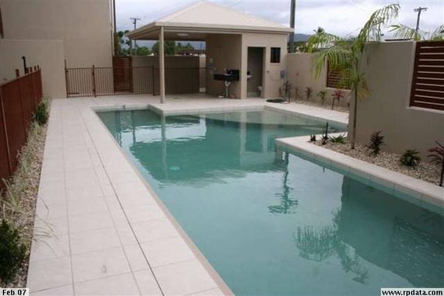 12/19 Minnie Street, QLD 4870