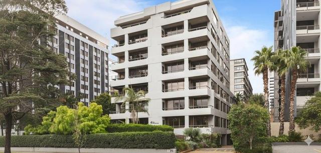27/73 Queens Road, VIC 3000