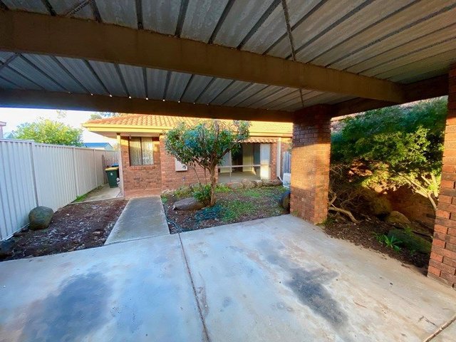 2/2 Maplehurst Avenue, VIC 3029