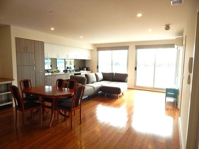 504/7 Warrs Avenue, VIC 3072