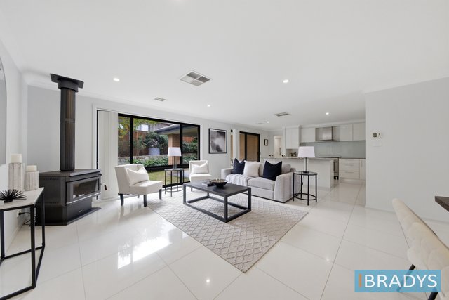 42 Elia Ware Crescent, ACT 2914