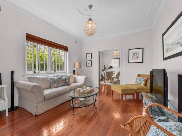 2/18 Llewellyn Street, QLD 4005