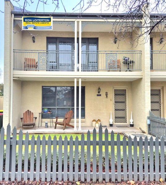 1/322 Parker St, NSW 2590