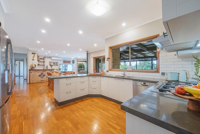 44 Russell Street, NSW 2321