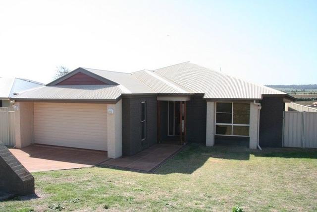 20 Poinciana Avenue, QLD 4610