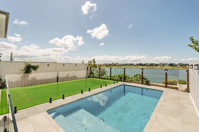 31 Deacon Crescent, QLD 4509