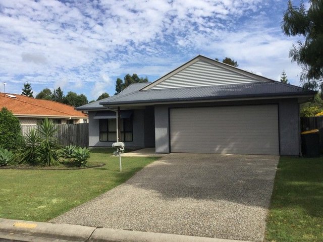 6 Schneid Street, QLD 4213
