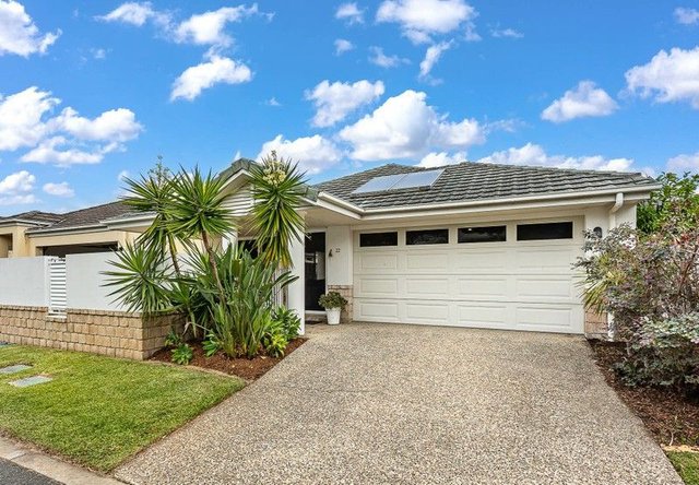 22/11 Eden Court, QLD 4211