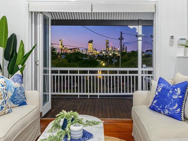 19 Lamington Terrace, QLD 4102