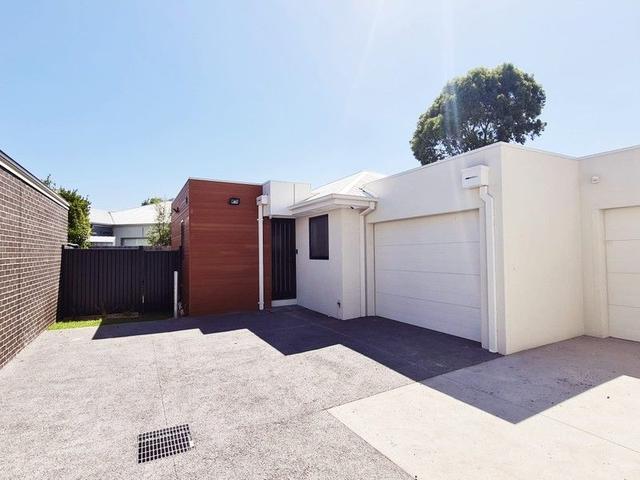 3/33 Dove Avenue, VIC 3018