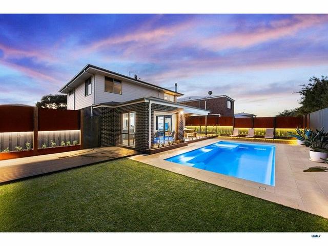 12 Bombora Street, VIC 3228