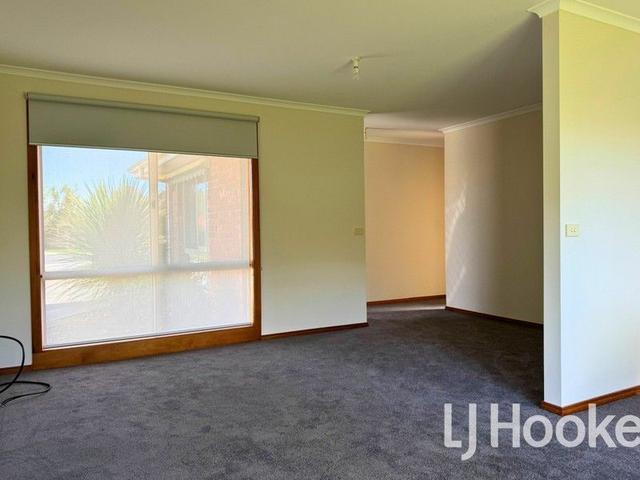 2/9 Sheffield Court, VIC 3810