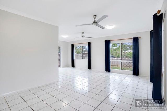 1/114 Robert Road, QLD 4869