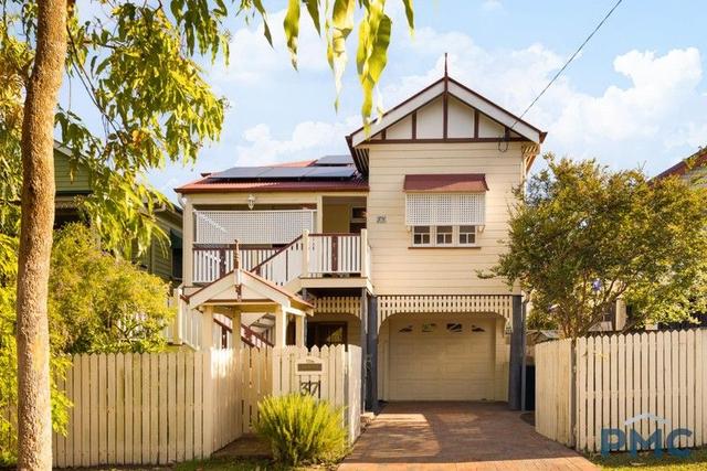 37 Victoria Terrace, QLD 4103