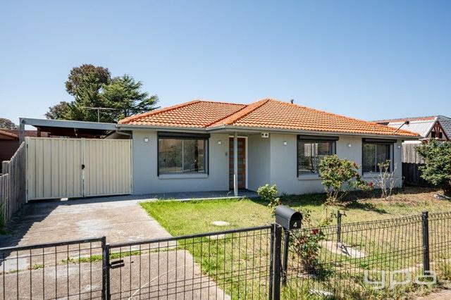 4 Dobell Crescent, VIC 3030