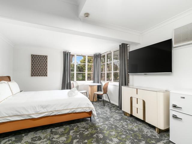 9 Commerce Street, NSW 2430