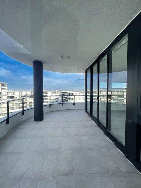 1809/8 Sickle Avenue, QLD 4212