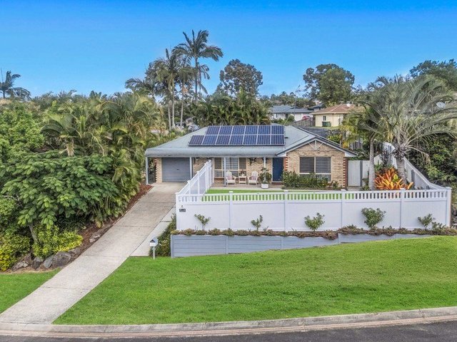 8 Carpenter Court, QLD 4213