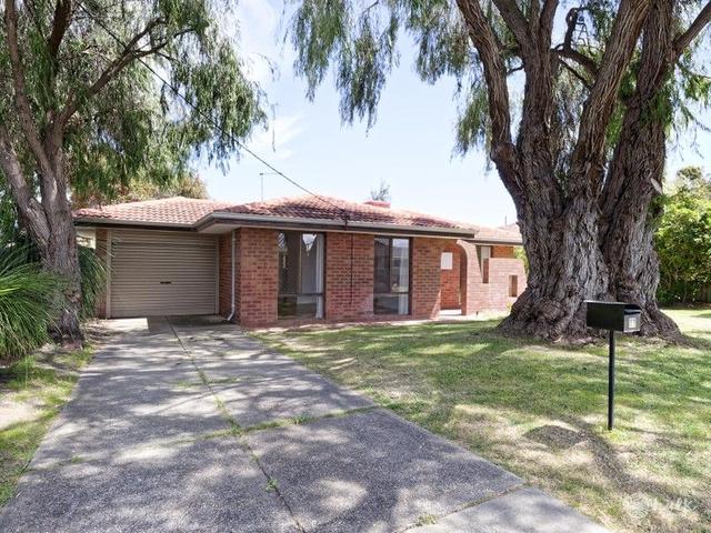 11 Octans Court, WA 6168