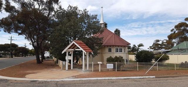 18 Coronation Street, WA 6488