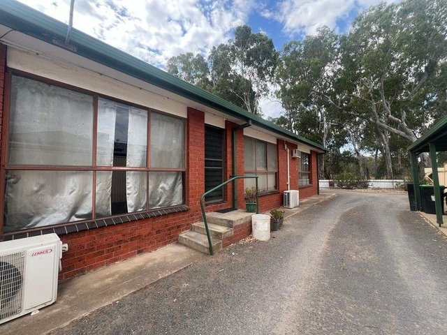 2/26 Ross Street, VIC 3629