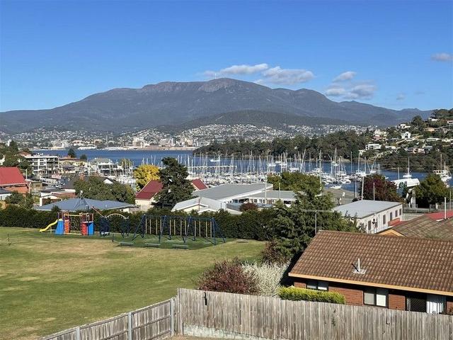 12/11 Alma Street, TAS 7018