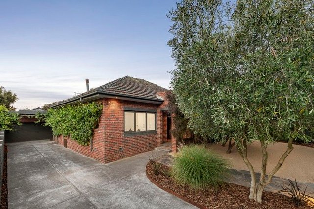 25 Fakenham Road, VIC 3147