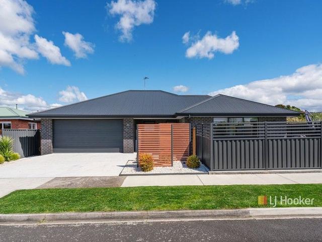 2A Churchill Avenue, TAS 7310